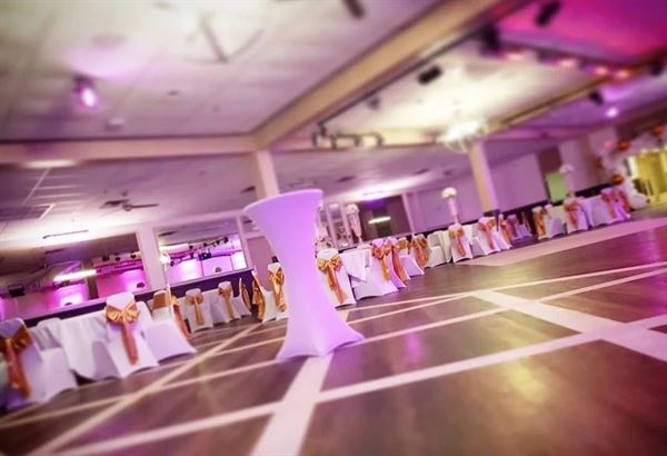 Four Crowns Restaurant & Event Centre