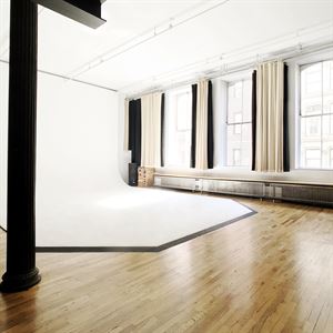 Capsule Studio NYC (Main  & Lounge)