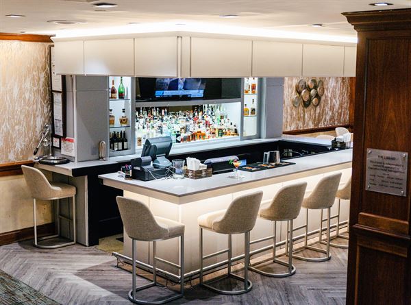 Crowne Plaza Knoxville Downtown University