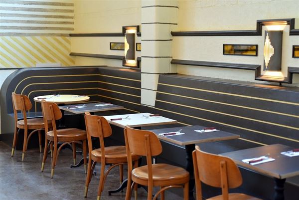 Syndicated - Bar + Theater + Kitchen