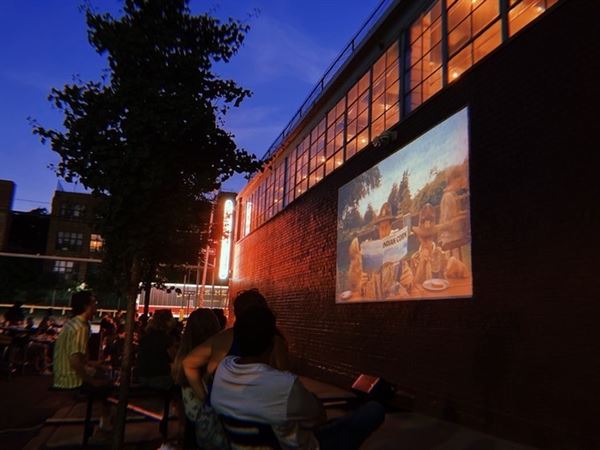 Syndicated - Bar + Theater + Kitchen