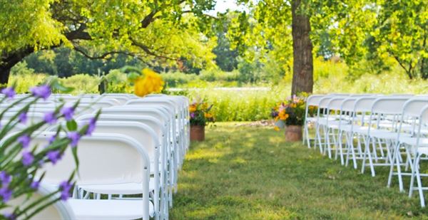 Dyck Arboretum Of The Plains