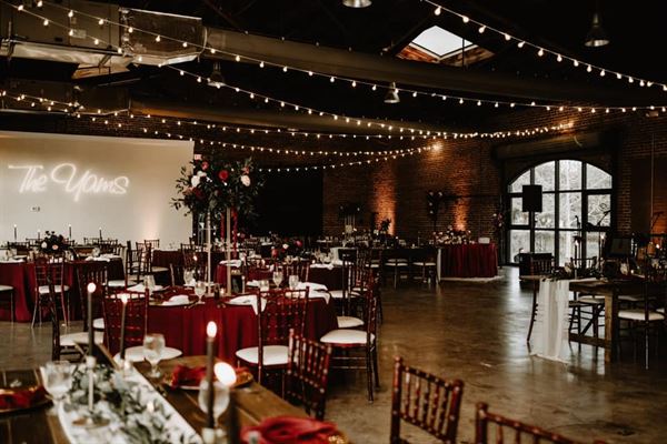 On The Move Wedding & Event Rentals