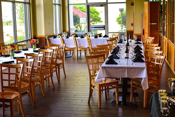 Salute Italian Restaurant and Catering