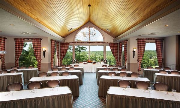 Woodloch Pines Resort