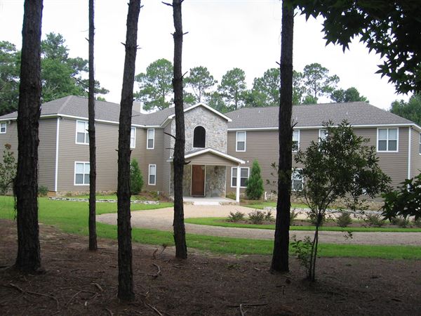 Serenade Oaks Event Facility