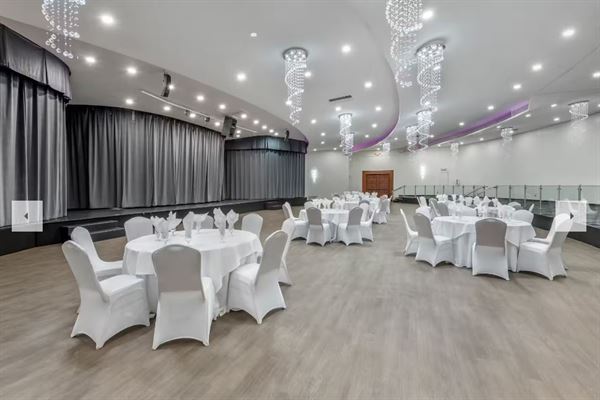 Ramada Plaza Marco Polo Beach Resort