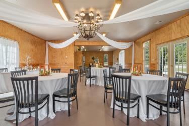 Carnes Lake Banquet Hall