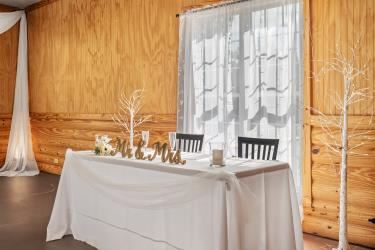 Carnes Lake Banquet Hall