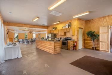 Carnes Lake Banquet Hall