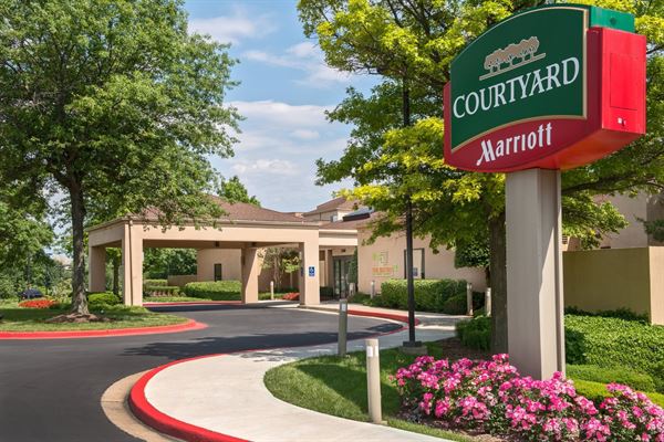 Courtyard Rockville