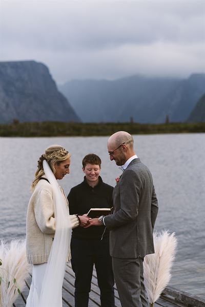 Ren Holmberg | Marriage Commissioner