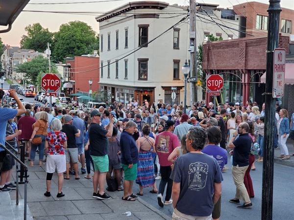 The Saratoga City Tavern