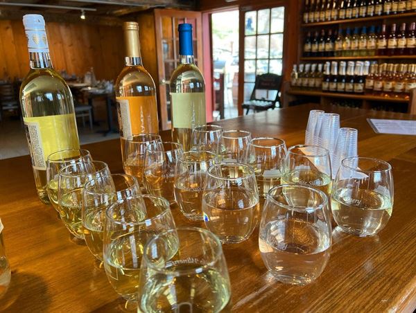 White Silo Farm & Winery