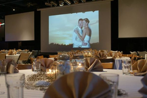 Kelly's Bleachers Wind Lake