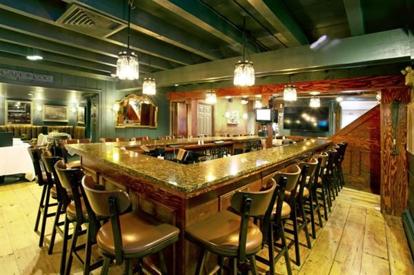 Villaggio Prime Bar & Grille