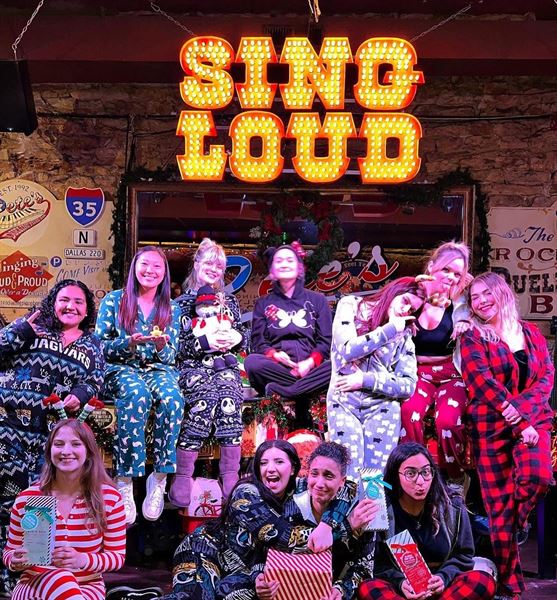 Pete's Dueling Piano Bar