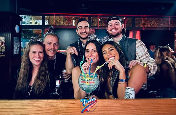 Pete's Dueling Piano Bar