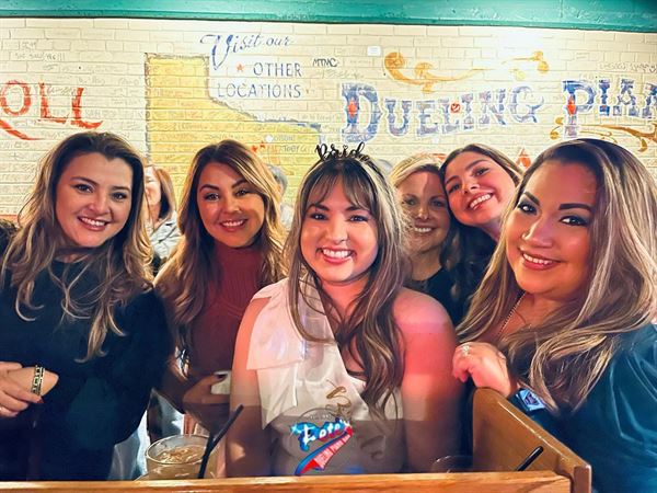 Pete's Dueling Piano Bar