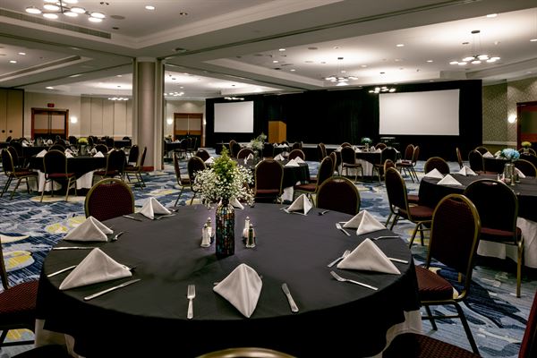 Hilton Austin Airport