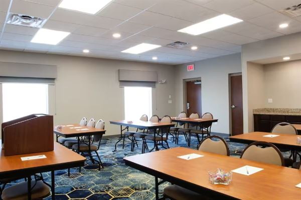 Hampton Inn Watertown