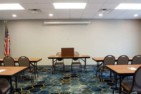 Hampton Inn Watertown