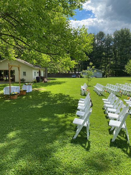 Meadowlark Motel With Restaurant & Bar