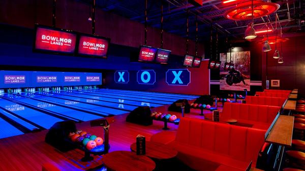 Bowlero Chelsea Piers
