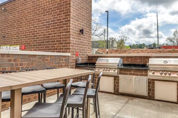 Home2 Suites by Hilton Raleigh State Arena