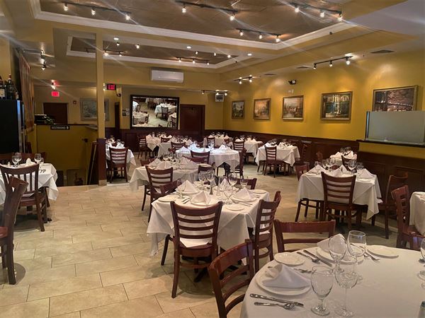 Chazz Palminteri Italian Restaurant White Plains