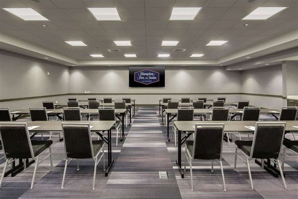 Hampton Inn & Suites Fort Worth Downtown