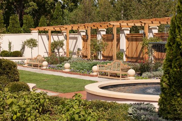 Paine Art Center and Gardens