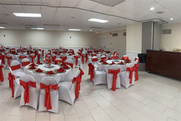 La LLajta Bar & Grill