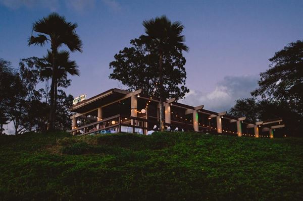 Mulligans on the Blue