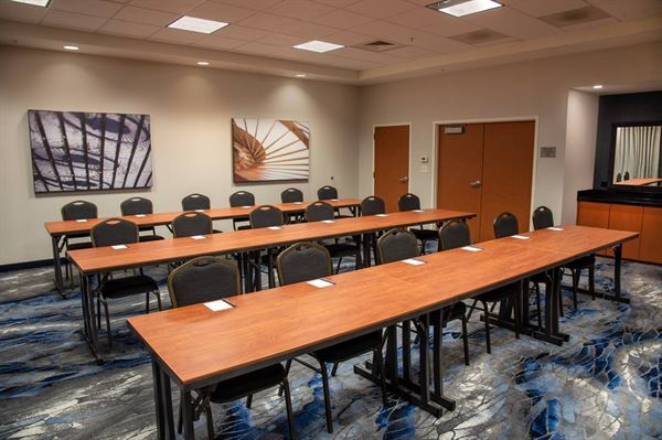 Fairfield Inn & Suites Lewisburg