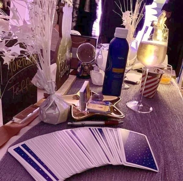 The Psychic Stars, Fortune Tellers and Magicians