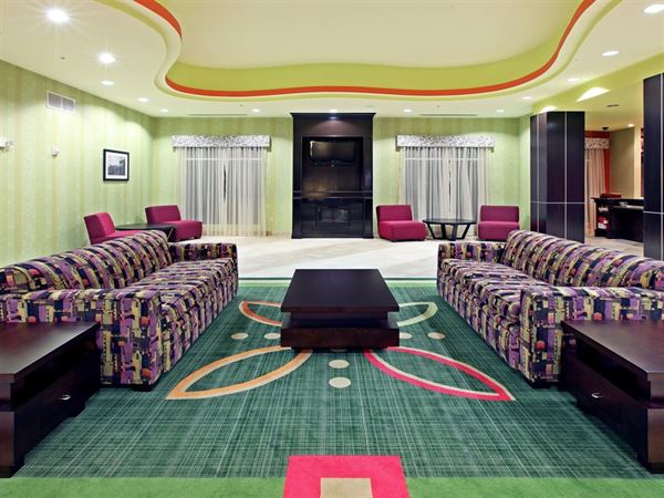 Holiday Inn Garland North