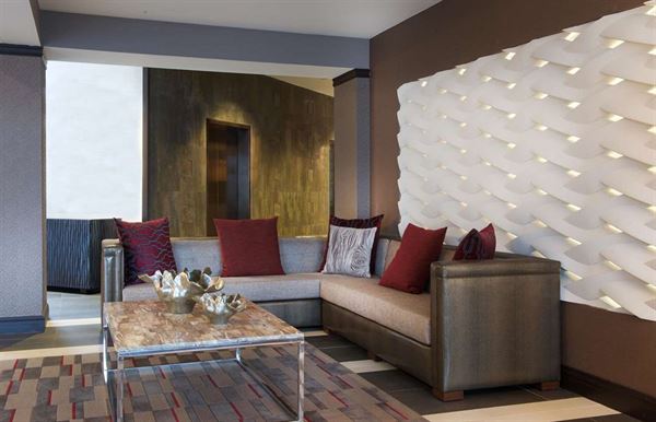 Embassy Suites Houston Near the Galleria