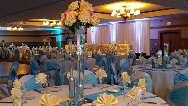 DoubleTree by Hilton Hotel Libertyville - Mundelein