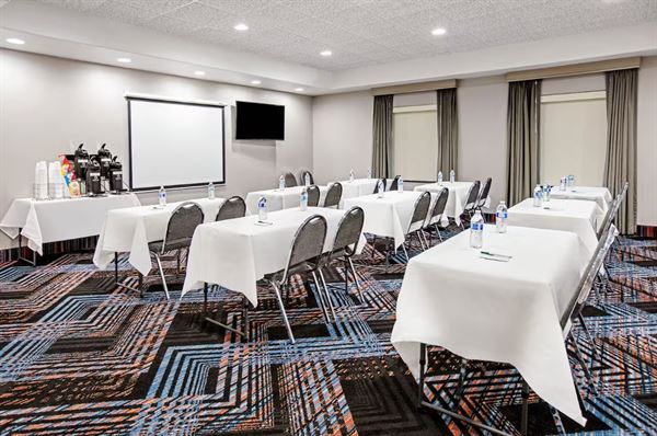 La Quinta Inn & Suites Sulphur Springs