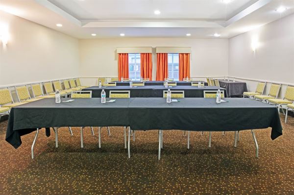 La Quinta Inn & Suites Paris