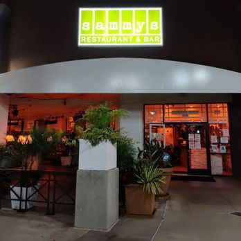 Sammy's Restaurant + Bar - Mission Valley