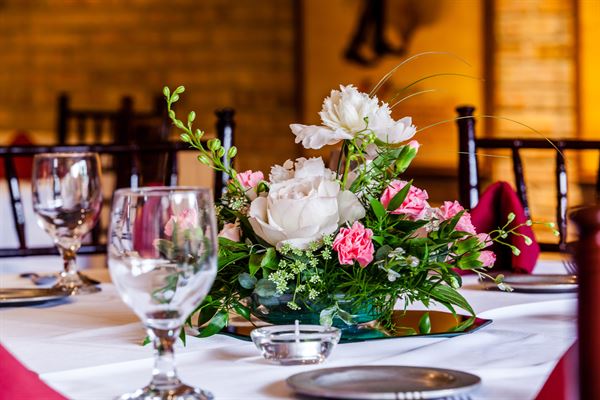 Schuler's Restaurant & Pub