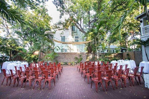 First Flight Island Restaurant and Southernmost Brewery