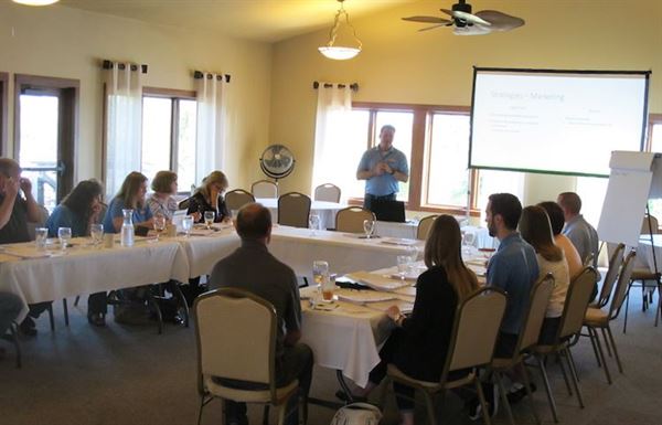 Falcon Lakes Golf Club