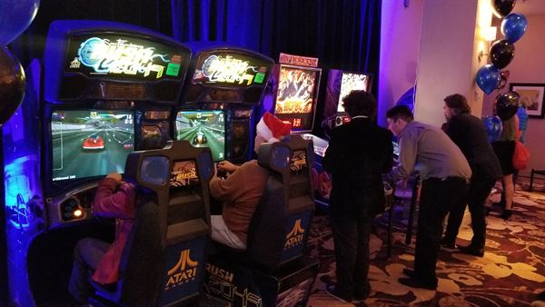 GameOn! Photobooth & Arcade Rentals