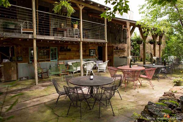 SylvanDale Rustic Barn