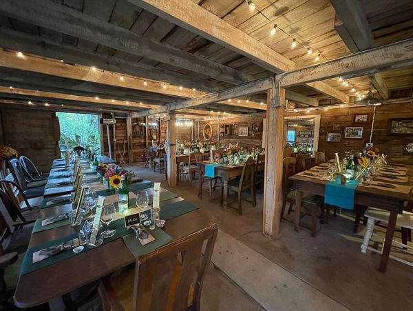 SylvanDale Rustic Barn