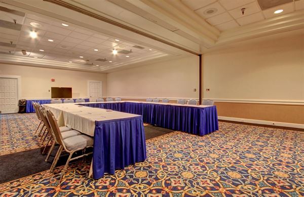 The Carousel Oceanfront Resort