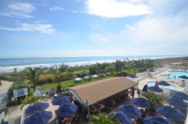 The Carousel Oceanfront Resort